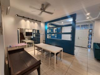 Solok Burma Vacation Home @ Gurney Penang - George Town - 2