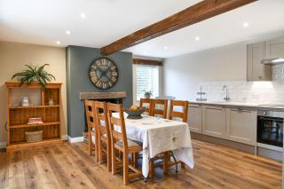 Dovecote Farm House - Goole - 5