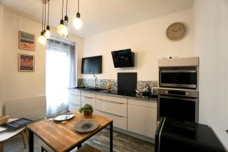 Le 12 * Hyper centre* - 2