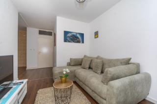 Aloha Apartman - Bar - 6