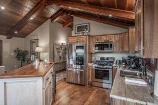 Moon Mountain Escape - 1