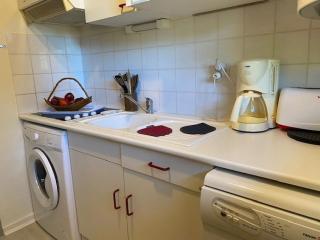 Appartement T2 rénové pour 4 pers, au pied de la plage avec 2 balcons et parking privé, St Georges - FR-1-494-135 - Saint-Georges-de-Didonne - 4