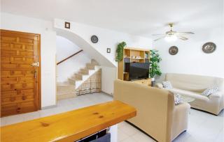2 Bedroom Lovely Apartment In Orihuela - Orihuela - 7