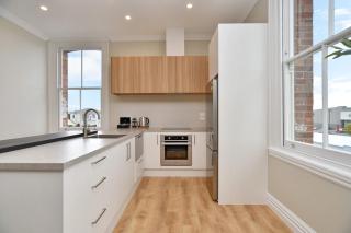Kaiapoi Luxury Accommodation 2 - Bookahome - 4