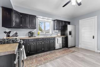 Pet-friendly 4 BD Historic Charmer at Marion Uptown - Marion - 7