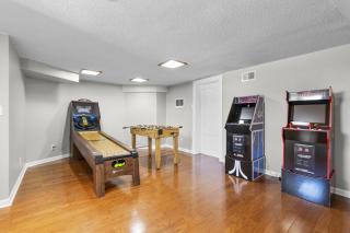 Pet-friendly 4 BD Historic Charmer at Marion Uptown - Marion - 3