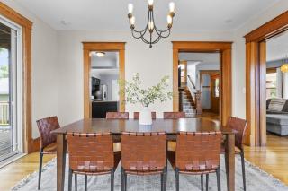 Pet-friendly 4 BD Historic Charmer at Marion Uptown - Marion - 1