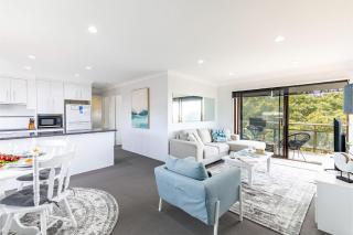 Intrepid 11 Absolute Beachfront Bliss - Shoal Bay - 2
