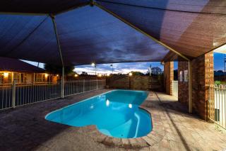 Parkes International - Parkes - 9