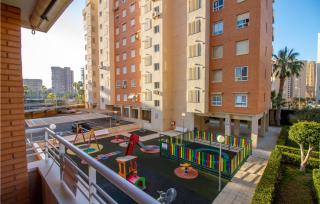 Cozy Apartment In Alicante Alacant - Benimagrell - 9