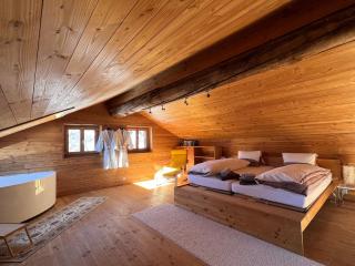 Chalet Biene - Swiss Alp Chalet with Sauna and Jacuzzi - 6