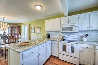 Oceanfront Atlantic Beach Escape with Balconies - Atlantic Beach - 1