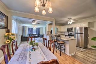 Convenient Jacksonville Home with Yard and Patio! - Jacksonville - 8