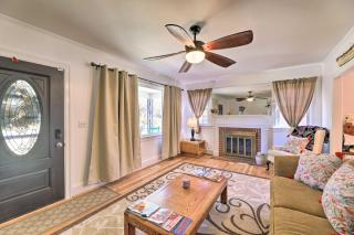 Convenient Jacksonville Home with Yard and Patio! - Jacksonville - 5