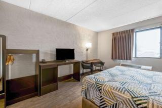 Motel 6-Elk Grove Village, IL - O'Hare - Elk Grove Village - 8