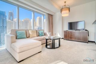 Overlooking Marina Canal Views from Living to Bedroom, The Address Residences, Dubai Marina by Deluxe Holiday Homes - Dubai - 5
