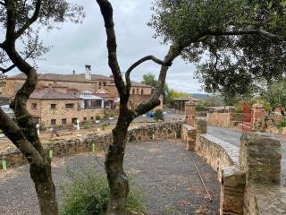 Casas Rurales Monasterio de Rocamador - Almendral - 9