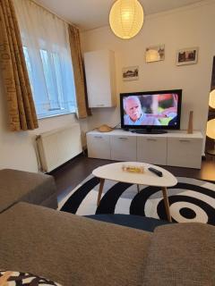 Lexington Apartments - 2