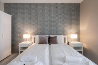 Navy Angel Apartment with balcony - 4