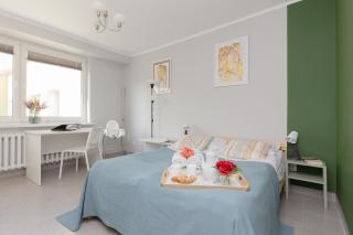 Warsaw Apartment Dolinka Batuty by Noclegi Renters - Warschau - 0