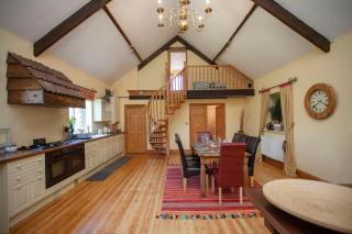 La Villa Olli -Natural pool & Hot tub - Bristol - 5