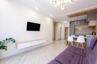 Petrovdom stunning City View apartments at RC Kvartet, Central Railway Station - Kiev - 5