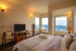 Hostie AJ's Retreat-3BHK Condo, Naldehra - 2