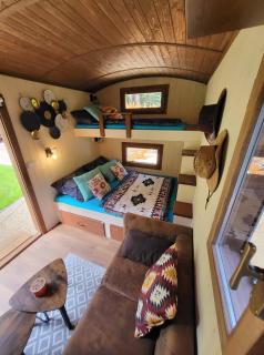 Golden Valley Glamping - Borotice - 3
