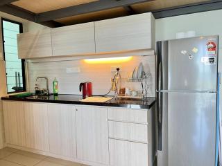 Atlantis Residences Melaka by HeyStay Management - Malacca - 1