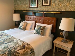 The Red Lion Inn by Chef & Brewer Collection - Todwick - 7