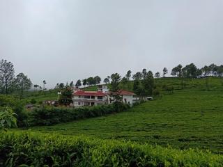 The Atmosphere Resort Kotagiri By LexStays - Kotagiri - 3
