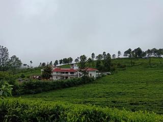 The Atmosphere Resort Kotagiri By LexStays - Kotagiri - 2