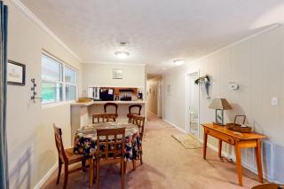 A Quiet Cove - Moneta - 4