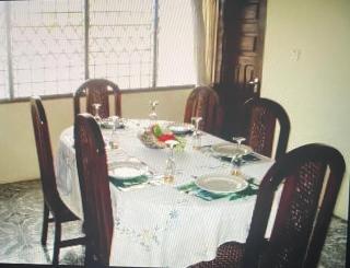 Exclusive Holiday Villa with Pool in Accra - 3