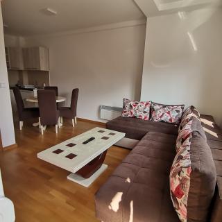 Apartman Lea & parking u garaži - Soko Banja - 9