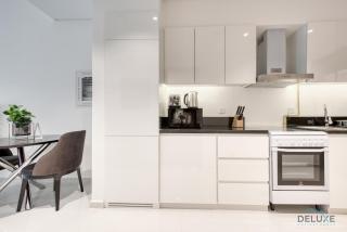 Luxuriant Studio at Golf Promenade 2A DAMAC Hills by Deluxe Holiday Homes - Dubai - 7