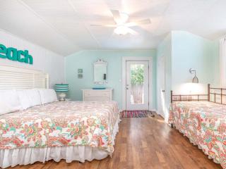Blue Crab Cottage - Tybee Island - 3