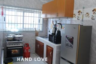 HAND LOVE - Cotonou - 1