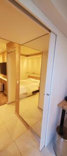 Superbe f1 en bord du lac - 7