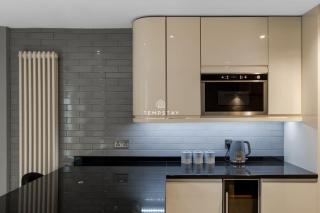 Cosy Family Home Near Thorpe Park & Legoland - 2