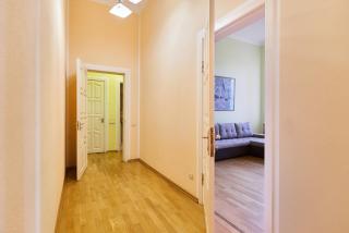 Просторі апартаменти, провулок Музейний 8Б - 2