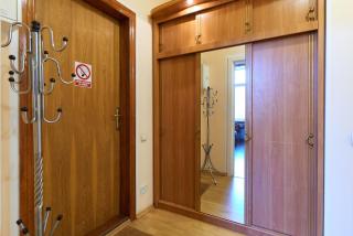 Просторі апартаменти, провулок Музейний 8Б - 1