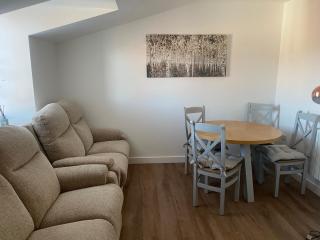 2 Bedroom Central Apartment - 5