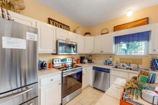 Cozy Coastal - Panama City Beach - 5