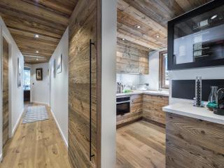 Superbe appartement rénové, 3 chambres, skis aux pieds, balcons et parking - Courchevel 1850 - FR-1-564-19 - Courchevel - 2