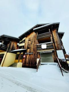 Grand Studio aux pieds des pistes sans vis à vis - Les Gets - 0