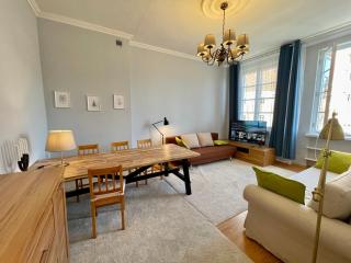 ROYAL 2 Old Town fast WiFi Netflix HBO AppleTV+ - Varsavia - 8