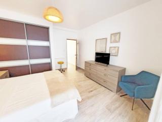 Oasis Ocean Park Beach House 1-5 San Juan - 1