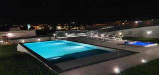 Sunrise Villa by Laranjal Rentals - 1