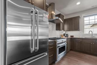 Stone home - Bend - 1